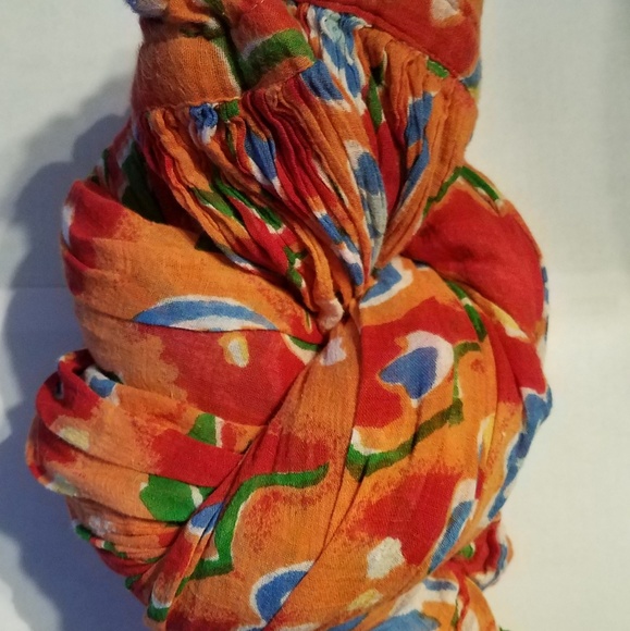 Great multicolored skirt. - Picture 3 of 3